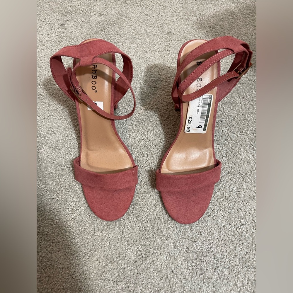 BAMBOO Women's Pink Strappy Heels